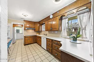 14 Swan Ave, Locust, NJ 07760 - Photo 8