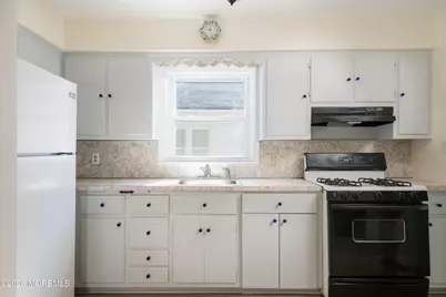 166 Morningside Avenue, Union Beach, NJ 07735 - Photo 10