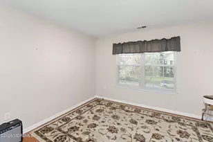 16 Heritage Dr, Allentown, NJ 08501 - Photo 32