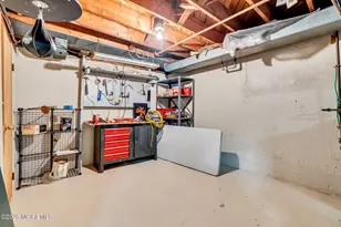 42 Riveredge Rd, Tinton Falls, NJ 07724 - Photo 36