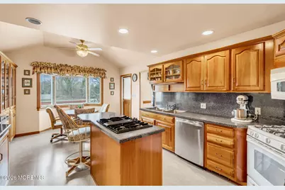 42 Riveredge Road, Tinton Falls, NJ 07724 - Photo 14