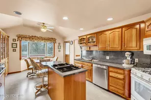 42 Riveredge Rd, Tinton Falls, NJ 07724 - Photo 14