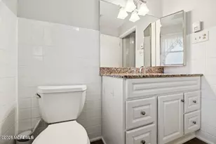 530 Portsmouth Dr, Lakewood, NJ 08701 - Photo 10