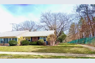 530 Portsmouth Drive #D, Lakewood, NJ 08701 - Photo 22