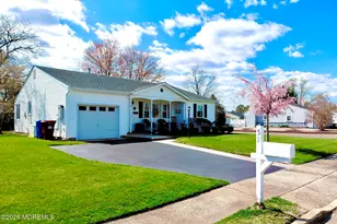 51 Eton Rd, Toms River Township, NJ 08757 - Photo 2