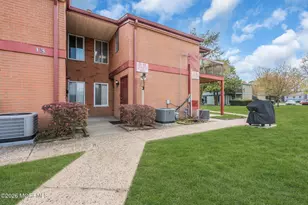 22 Newport Ct, Brick, NJ 08724 - Photo 14