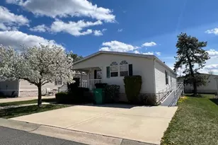 27 Pine Ridge Blvd, Whiting, NJ 08759 - Photo 24