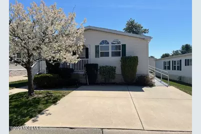 27 Pine Ridge Boulevard, Whiting, NJ 08759 - Photo 1