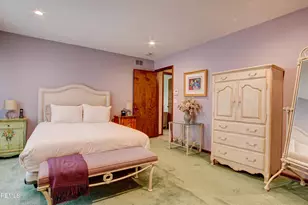 8 Sherman Ct, Manalapan Township, NJ 07726 - Photo 32