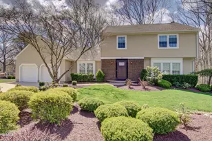 8 Sherman Ct, Manalapan Township, NJ 07726 - Photo 1