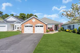 35 Quicksilver Ct, Lakewood, NJ 08701 - Photo 2
