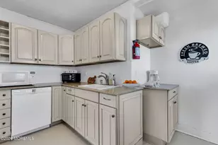 200 Washington Ave, Point Pleasant Beach, NJ 08742 - Photo 22