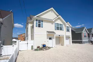 76 Claudia Ln, Manahawkin, NJ 08050 - Photo 2