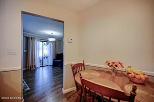 19 Pine Cluster Cir, Manalapan Township, NJ 07726 - Photo 14