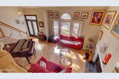 39 Royal Road, Freehold, NJ 07728 - Photo 12