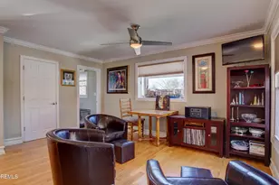 39 Royal Rd, Freehold, NJ 07728 - Photo 24