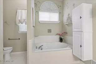 54 Silverside Rd, Lakewood, NJ 08701 - Photo 22