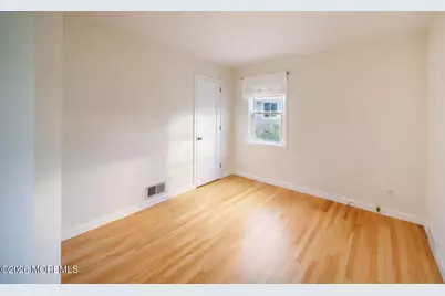 32 Lake Avenue, Fair Haven, NJ 07704 - Photo 14