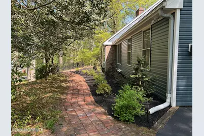 25 Dellwood Court, Middletown, NJ 07748 - Photo 4