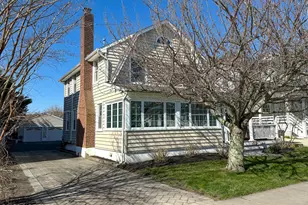 25 Ocean Ave, Manasquan, NJ 08736 - Photo 2
