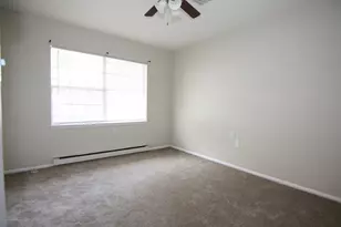 463D Portsmouth Dr, Lakewood, NJ 08701 - Photo 8