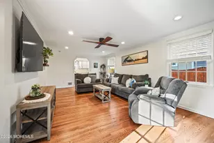 38 Ocean Blvd, Keyport, NJ 07735 - Photo 16