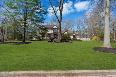211 Yale Drive, Lincroft, NJ 07738 - Photo 4