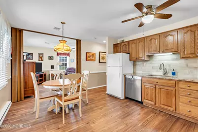 24 Calle De Elvira #F, Freehold, NJ 07728 - Photo 8