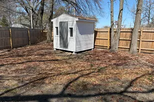 431 S Laurel Ave, Hazlet Township, NJ 07734 - Photo 16