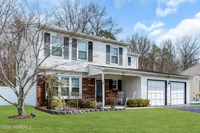 10 Honeysuckle Way, Howell Township, NJ 07731 - Photo 2
