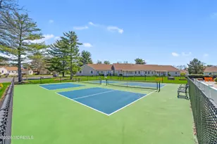 157 Rue De St Germaine, Freehold, NJ 07728 - Photo 28