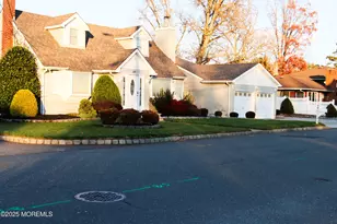 27 3rd Ave, Toms River Township, NJ 08757 - Photo 2