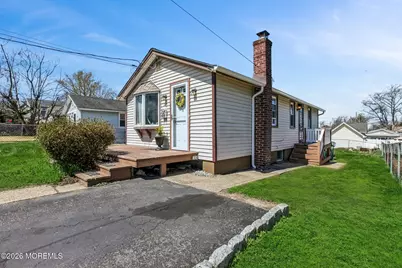 26 Hilltop Boulevard, Keyport, NJ 07735 - Photo 20