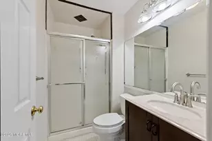 102 Arrowood Rd, Manalapan Township, NJ 07726 - Photo 28