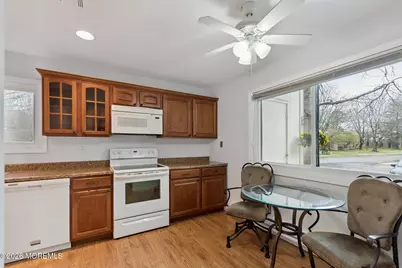 102 Arrowood Road #B, Manalapan Township, NJ 07726 - Photo 10