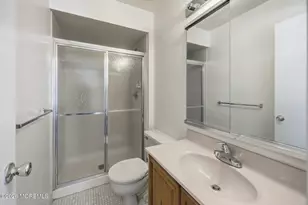 12 Interlaken Ct, Freehold, NJ 07728 - Photo 26