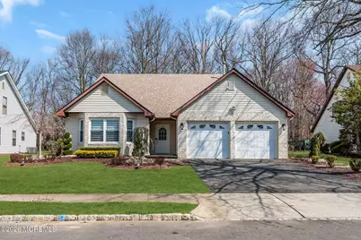 108 Murray Hill Terrace, Marlboro Township, NJ 07746 - Photo 2