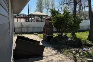 298 Broad St, Matawan, NJ 07747 - Photo 22