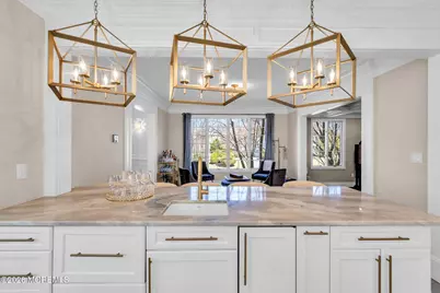 22 Chagall Road, Marlboro Township, NJ 07746 - Photo 8