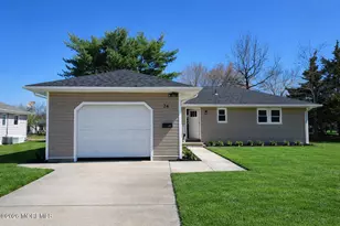 34 Barbuda St, Toms River Township, NJ 08757 - Photo 2