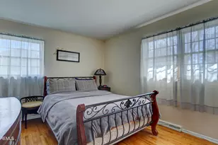 11 Sheffield Dr, Manalapan Township, NJ 07726 - Photo 8