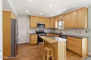 2101 Lanes Mill Rd, Brick, NJ 08724 - Photo 10