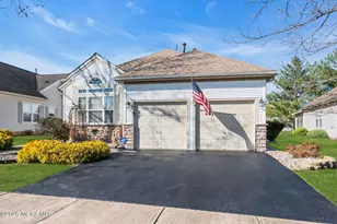 14 Tuscany Cir, Manchester Township, NJ 08759 - Photo 4