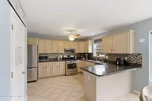 1017 3rd Ave, Toms River Township, NJ 08757 - Photo 10