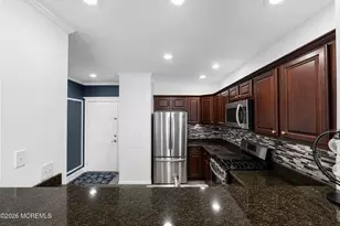 324 Promenade, Edgewater, NJ 07020 - Photo 14