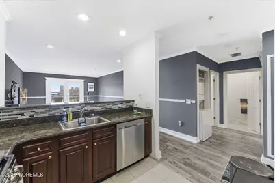 324 Promenade #324, Edgewater, NJ 07020 - Photo 12