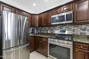 324 Promenade, Edgewater, NJ 07020 - Photo 12