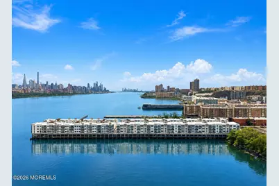 324 Promenade, Edgewater, NJ 07020 - Photo 4
