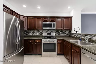 324 Promenade, Edgewater, NJ 07020 - Photo 10