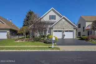 15 Crawford Rd, Manalapan Township, NJ 07726 - Photo 2